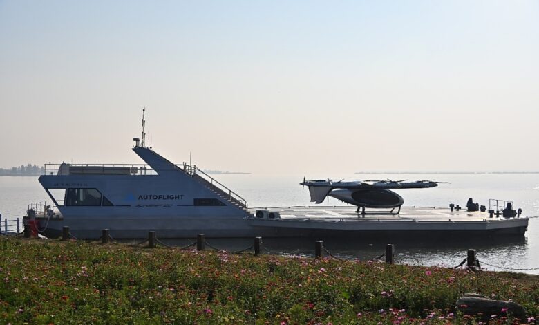 Bãi đáp di động trên mặt nước cho eVTOL
