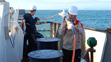 Nhà khoa học Việt – Nga thu thập gần 100 mẫu trầm tích Biển Đông