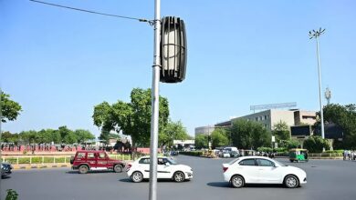 Thành phố lắp máy lọc không khí ngoài đường