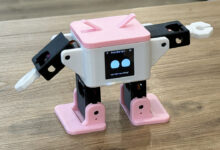 Robot đồ chơi chạy Deepseek giá dưới một triệu đồng hút khách