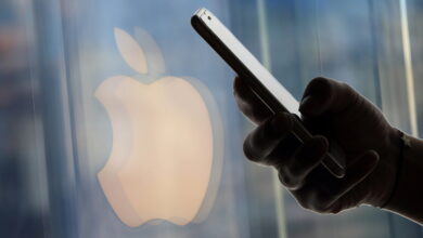 Biến động nhân sự thượng tầng ở Apple