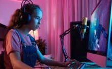 ‘Vô lý’: Lý do game trực tuyến không nằm trong lệnh cấm mạng xã hội của Úc ‘Vô lý’: Lý do game trực tuyến không nằm trong lệnh cấm mạng xã hội của Úc