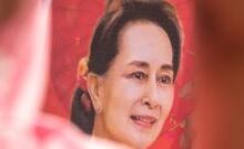 Nhà lãnh đạo Myanmar Aung San Suu Kyi hiện đang ở đâu và sự bất định này ảnh hưởng thế nào đến cuộc bầu cử?