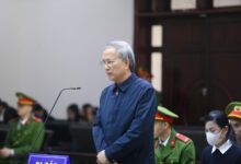 Khi vành móng ngựa là ‘giường bệnh’ của quyền lực đã mất Khi vành móng ngựa là ‘giường bệnh’ của quyền lực đã mất