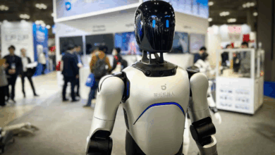 Trung Quốc tăng tốc sản xuất robot hình người dù còn nhiều rào cản