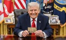 Trump ra mắt chương trình thị thực nhập cư ‘thẻ vàng’ trị giá một triệu đô la Trump ra mắt chương trình thị thực nhập cư ‘thẻ vàng’ trị giá một triệu đô la