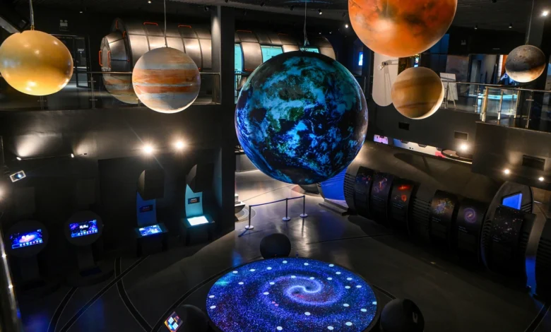 Công nghệ trình chiếu kể chuyện khoa học tại Bảo tàng vũ trụ Việt Nam