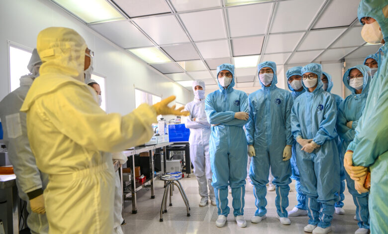 Viettel chuẩn bị nhân lực cho nhà máy chip bán dẫn đầu tiên