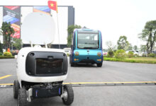 Trình diễn thiết bị công nghệ tại Diễn đàn Quốc gia phát triển doanh nghiệp công nghệ số Việt Nam