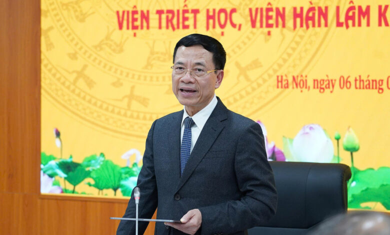 Bộ trưởng Nguyễn Mạnh Hùng: ‘Việt Nam nên có triết học về AI’