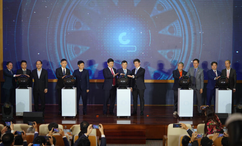 FPT thành lập nhà máy kiểm thử và đóng gói tiên tiến chip bán dẫn FPT thành lập nhà máy kiểm thử và đóng gói tiên tiến chip bán dẫn