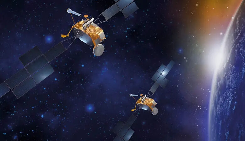 Vệ tinh tỷ USD va chạm với hạt vũ trụ