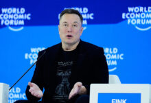 Elon Musk: ‘Robot sẽ đông hơn con người’