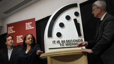 Đồng hồ tận thế tiến sát mốc nửa đêm nhất lịch sử
