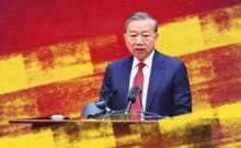 Tổng Bí thư Tô Lâm: Ánh đèn sân khấu và đấu trường chính trị khốc liệt