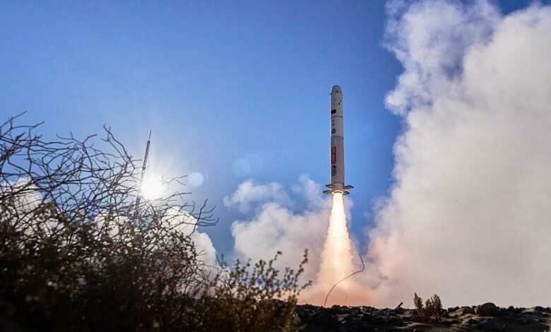 Tàu vũ trụ thương mại Trung Quốc bay cận quỹ đạo thành công