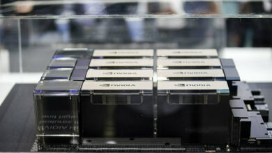 Công ty Trung Quốc có thể phải tạm dừng mua chip của Nvidia