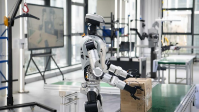 Giám đốc UBTech: ‘Robot làm việc chỉ hiệu quả bằng nửa con người’