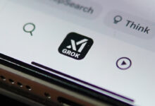 AI Grok hạn chế tạo ảnh ‘nhạy cảm’ sau khi bị phản ứng mạnh