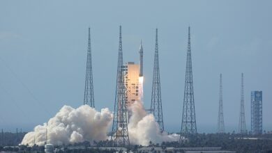 Trung Quốc thử nghiệm tên lửa và tàu Mặt Trăng