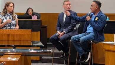 Silicon Valley lawmakers criticize Mahan, endorse opponent