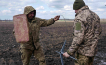 Musk cắt quyền truy cập Starlink của Nga – tạo lợi thế cho Ukraine trên tiền tuyến