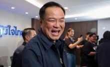 Thủ tướng Thái Lan tuyên bố thắng cử khi phe bảo thủ vượt xa các đối thủ