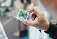 Những chính sách lớn tác động tới nhà khoa học