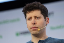 Ông chủ ChatGPT: Nhiều công ty viện cớ triển khai AI để sa thải