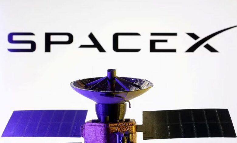 SpaceX xin phóng một triệu vệ tinh làm trung tâm dữ liệu AI SpaceX xin phóng một triệu vệ tinh làm trung tâm dữ liệu AI