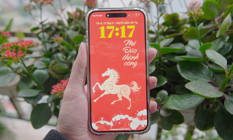 Mẹo tiết kiệm pin điện thoại ngày Tết Mẹo tiết kiệm pin điện thoại ngày Tết