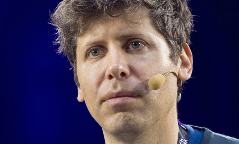 Ông chủ ChatGPT: AI đang trở thành ‘vật tế’ cho sa thải Ông chủ ChatGPT: AI đang trở thành ‘vật tế’ cho sa thải