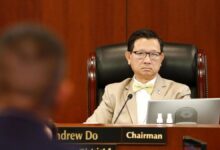 Phát Hiện Thêm Các Khoản Chi Tiêu Không Rõ Ràng Từ Cựu Giám Sát Viên Andrew Đỗ