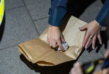 Thiên thạch nghi làm thủng mái nhà dân ở Đức