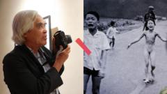 Nhiếp ảnh gia Nick Út khởi kiện với cáo buộc phỉ báng liên quan đến bức ảnh Em bé Napalm