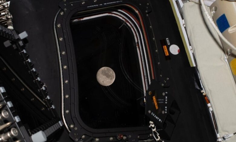 Các cột mốc lịch sử Artemis II dự kiến xác lập đêm nay Các cột mốc lịch sử Artemis II dự kiến xác lập đêm nay