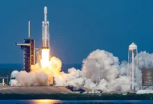 Tên lửa mạnh thứ hai thế giới Falcon Heavy tái xuất tối nay