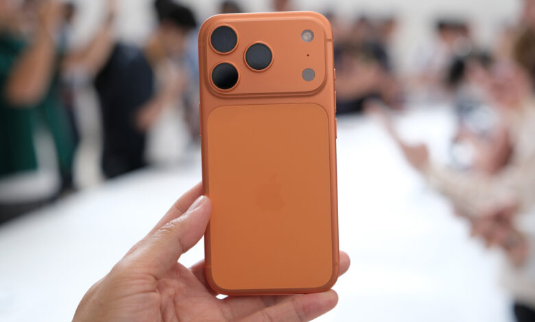 iPhone 17 Pro Max bán chạy nhất cuối năm 2025