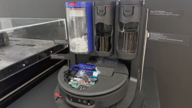 Dyson lần đầu bán robot lau nhà ở Việt Nam