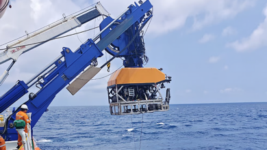 Thiết bị cắt cáp sâu 3.500 mét của Trung Quốc