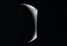 Cảnh ‘Trái Đất mọc’ chụp bởi phi hành đoàn Artemis II