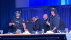 Vụ nổ súng tại tiệc của Nhà Trắng và những câu hỏi về an ninh của ông Trump