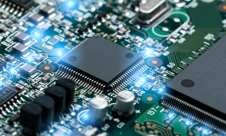 Trung Quốc phát triển kỹ thuật tạo chip 2D nhanh 1.000 lần