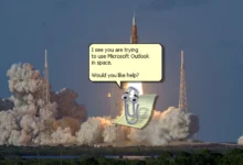 Phi hành gia Artemis II ‘gặp khó’ với Microsoft Outlook