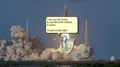 Phi hành gia Artemis II ‘gặp khó’ với Microsoft Outlook