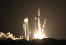 Mảnh tên lửa SpaceX có thể đâm vào Mặt Trăng