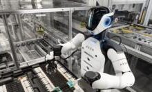 BMW: robot hình người là tương lai ngành ô tô