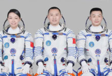 Phi hành gia Trung Quốc lần đầu ở ngoài không gian một năm Phi hành gia Trung Quốc lần đầu ở ngoài không gian một năm