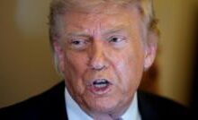 Ông Trump cảnh báo ‘thời gian đang cạn dần’ với Iran