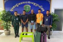 Vụ ám sát thủ lĩnh băng đảng Úc ở TP HCM: Hai nghi phạm bị cảnh sát Campuchia bắt Vụ ám sát thủ lĩnh băng đảng Úc ở TP HCM: Hai nghi phạm bị cảnh sát Campuchia bắt